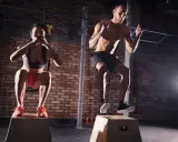 Jak ułożyć trening CrossFit? Samodzielny plan, progres bez kontuzji.