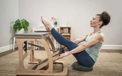 Reha Pilates: Co to jest i czy pomoże na Twój ból kręgosłupa?
