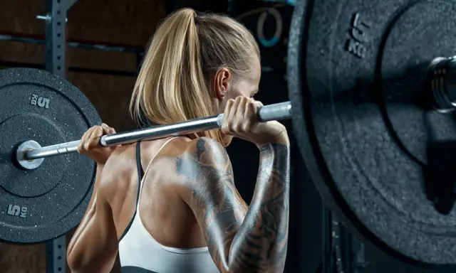 Czym jest CrossFit? Fakty, mity i jak zacząć bezpiecznie