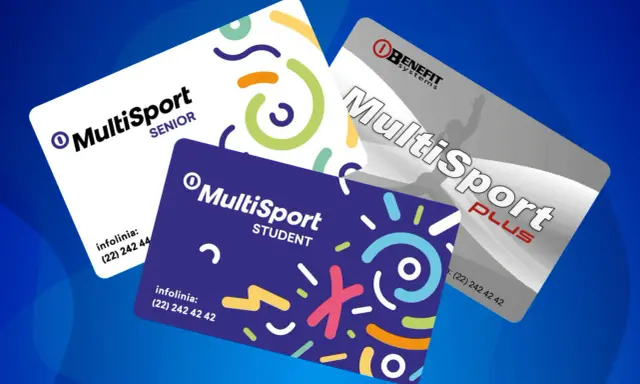 Trzy karty MultiSport: Senior, Student i Plus, na niebieskim tle.