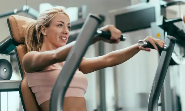 Jak zacząć ćwiczyć CrossFit? Przewodnik dla początkujących bez obaw